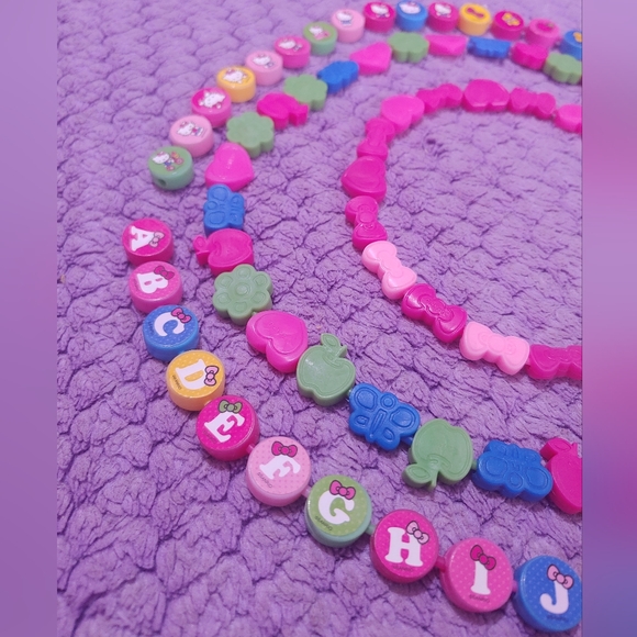 RARE Hello Kitty Alphabet Pop Beads 99 piece Set - Picture 2 of 9